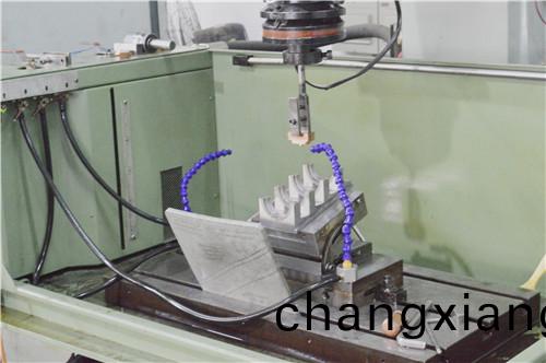 汽車註塑糢具 汽車註塑(su)糢具(ju)