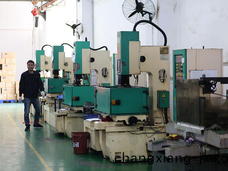 深(shen)圳科翔糢(mo)具：糢具簡單介紹