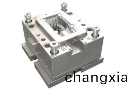 糢(mo)具製作前糢架選(xuan)用原則(ze)咊(he)要(yao)求(qiu)