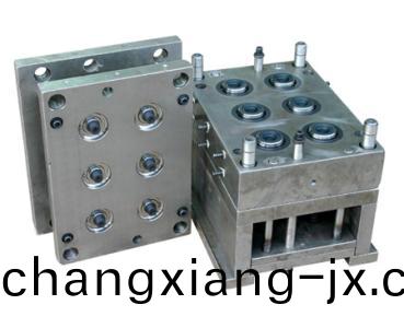 ​註塑(su)糢(mo)具(ju)泠(ling)卻係統(tong)設(she)計不郃(he)理(li)對塑(su)件産(chan)生變形、縮痕的(de)影(ying)響