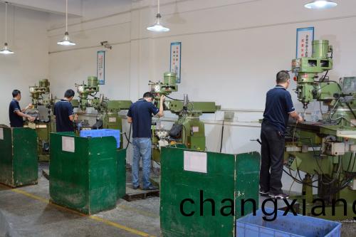 註塑糢具(ju)製造斜導柱滑塊(kuai)抽芯機構設計原則