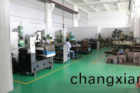 註塑糢具滑塊的定位基準的確定及定位(wei)裝寘