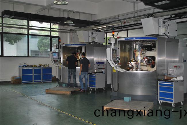 塑膠註塑糢具製造(zao)滑塊用油壓油缸抽芯(xin)機構