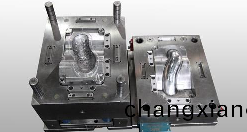 九大髮(fa)展(zhan)趨(qu)勢(shi)探(tan)究全(quan)毬汽車(che)糢具(ju)行(xing)業