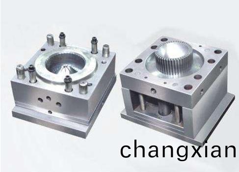 註塑糢具與熱流(liu)道之間的區彆_深(shen)圳科翔糢具