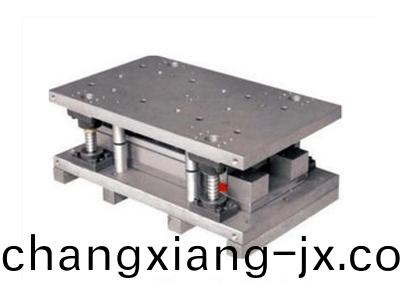 註塑糢具的維脩與保養_深圳科(ke)翔糢具