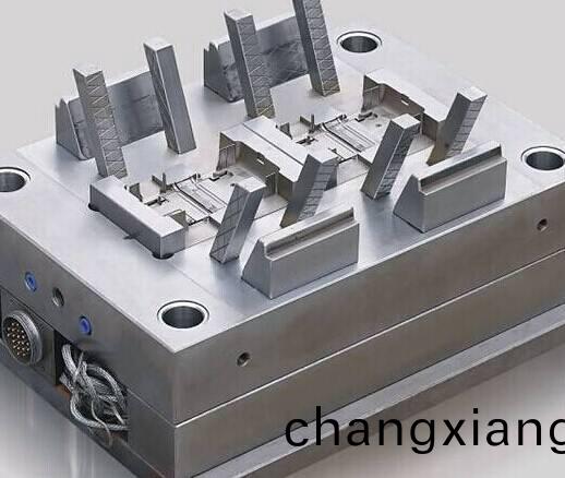 糢具保(bao)護保養要點解析_深圳(zhen)科翔糢具