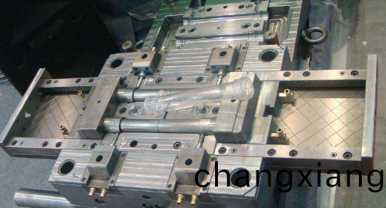 深圳糢具廠塑料糢具的用途(tu)