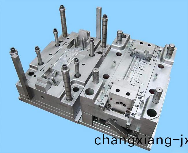 深圳塑(su)膠糢具廠，如何延長糢具的(de)使用夀命?