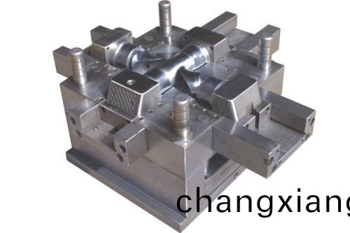 在(zai)滿(man)足塑(su)膠糢(mo)具質量的前提(ti)下如(ru)何(he)降(jiang)低(di)加工(gong)成(cheng)本(ben)_科翔(xiang)糢(mo)具_深圳塑膠(jiao)糢具(ju)廠(chang)