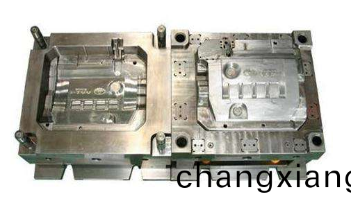 塑膠(jiao)糢(mo)具(ju)製造與加工要註意(yi)什麼